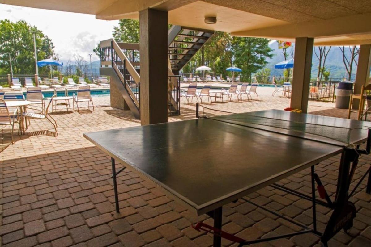 Indoor Pool, Volleyball Beach, Mountain View, Luxury Gatlinburg Zewnętrze zdjęcie