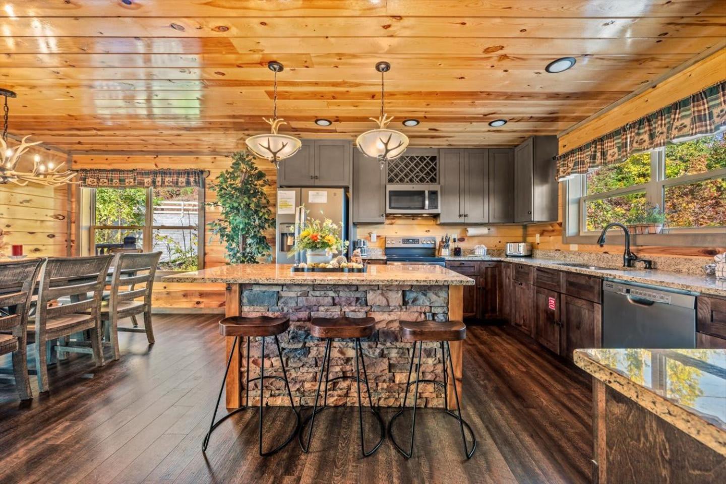 Indoor Pool, Volleyball Beach, Mountain View, Luxury Gatlinburg Zewnętrze zdjęcie