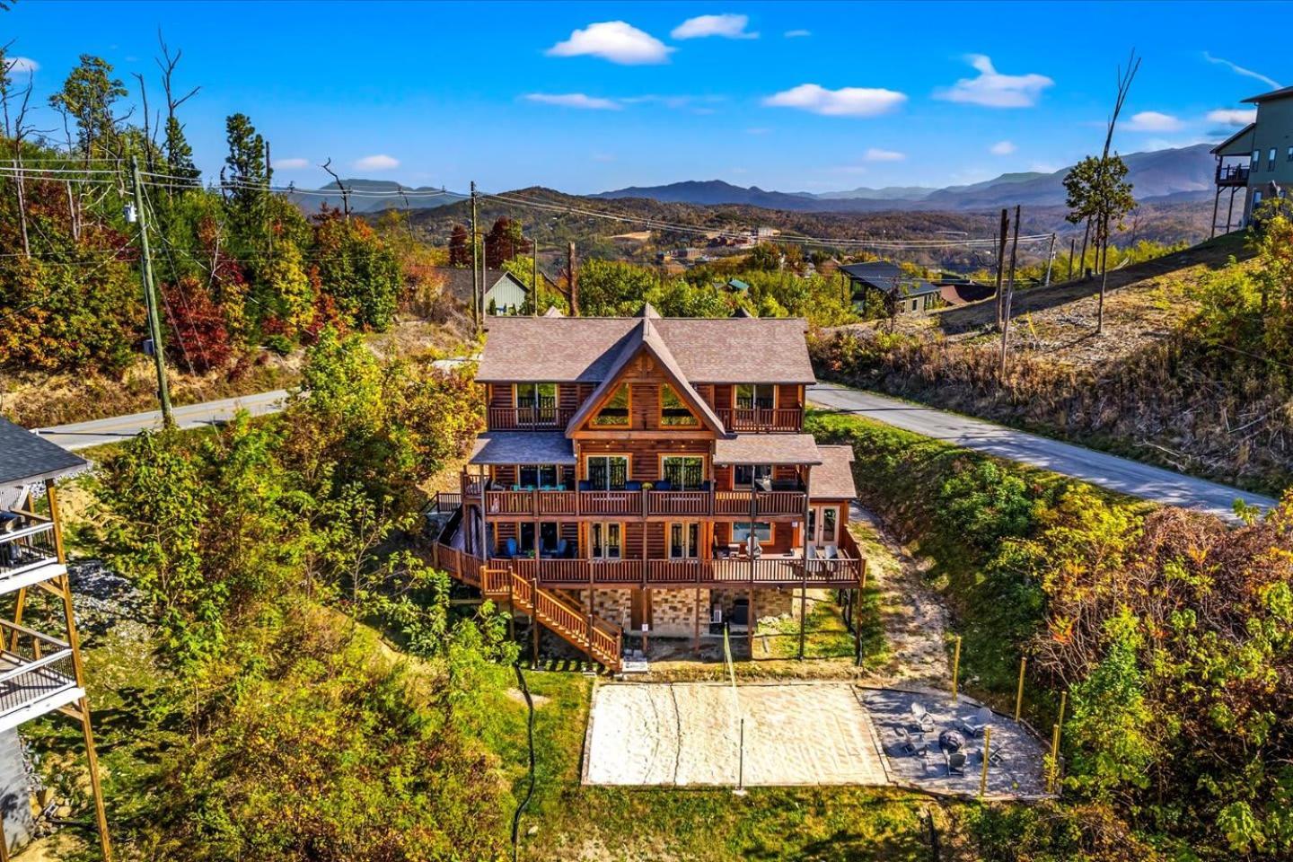Indoor Pool, Volleyball Beach, Mountain View, Luxury Gatlinburg Zewnętrze zdjęcie